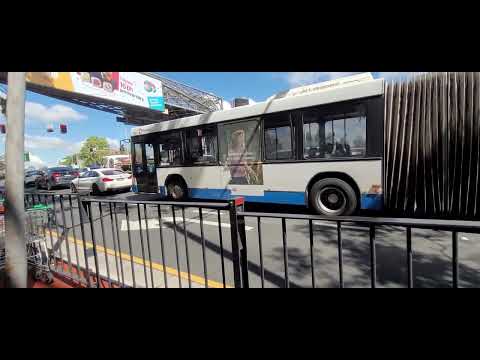 Busways (Ryde) Volvo B12BLEA Euro 3 Custom Coaches CB60 bus.