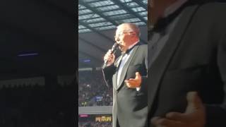 Robbie Williams singing with his Dad 9th June 2017