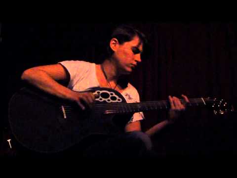 1/10 Kaki King - All The Landslides Birds Have Seen... + Ingots (Acoustic) @Hotel Cafe,LA,CA 11/2/10