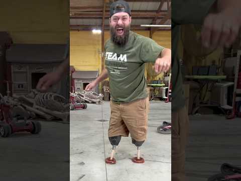 If it was wet/ would I even be able to move?? 😂 #limblossboss #dreamteamprosthetics #myleglesslife