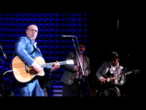 Folsom Prison Blues, Russell Crowe, Alan Doyle, Carl Falk, NYC Garden Party 2, Joe's Pub