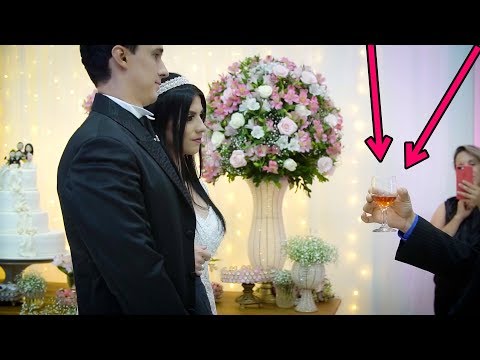QUEBRANDO A TAÇA DE VINHO NA CERIMÔNIA - MEU CASAMENTO