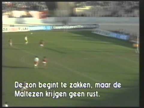1990 (December 19) Malta 0-Holland 8 (EC qualifier).mpg