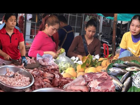 Cambodian Early Morning Fish Market Scenes /Vendors, Buyers & Daily People Activities On Sunday Tour