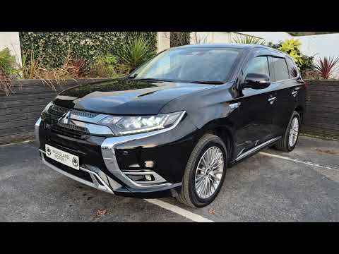 Mitsubishi Outlander 2.5 PHEV / INTENSE SAFETY PAC - Image 2