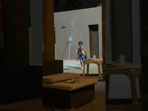 Gino Felipe corriendo alrededor de la pileta Ituzaingó Provincia de Buenos Aires 7/2/26