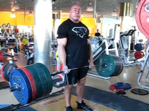 Deadlift 413kg(910lb) raw,no belt