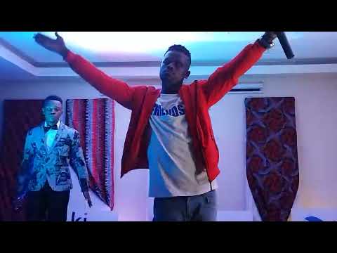 KennyBizzoh On That Private Party/Teketeza Performance