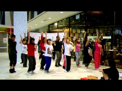 121012 KPOP Dance Off Vol 28: Hyuna - Bubble Pop