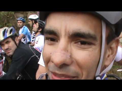 Apresentação e Largada  Cat Masculino 40 a 44 anos   Campeonato Mundial Master  XCO 2011  Balneário Camboriú   SC