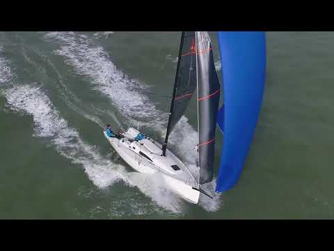 J99 surfing in 25 knots and 3 meters swell