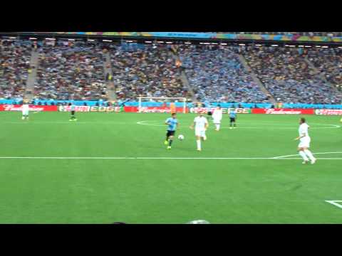 Uruguay great chance by Cristian Rodríguez - URU vs ENG - World Cup 2014
