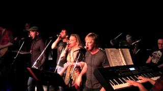 Joining a Fan Club by Jellyfish