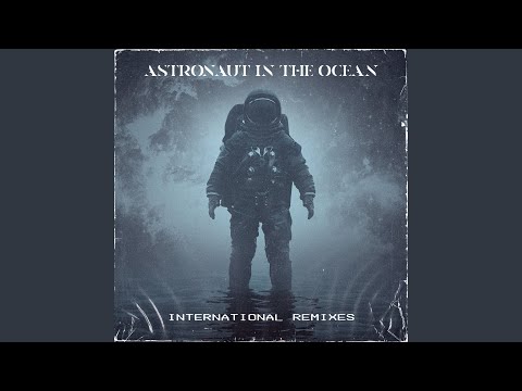 Video thumbnail for Astronaut In The Ocean (Ezhel Remix)