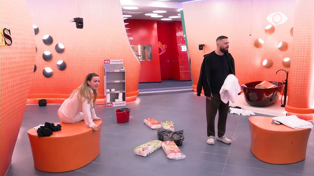 Këta mendojnë se kështu...?/ Miri, Juela dhe Rogerti hedhin batuta pas misionit të 'ninxhave'