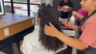 SELAGEM SEM FORMOL EM UM CABELO CACHEADO - TREINAMENTO COM GLORINHA CABELOS - LUSO NATURAL