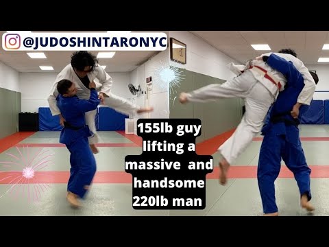 Utsuri Goshi for smaller people — judo technique demonstration