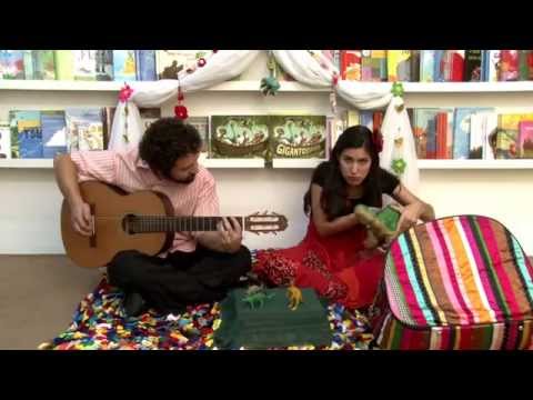 Brinque-Book Conta Histórias - Gigantossauro