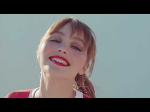 High Fashion | Chanel | NEW Lipstick Rouge Coco Bloom