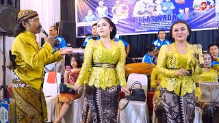 Download lagu SALAM KANGEN - NINJGGAL KATRESNAN - ATIKU LEGO | CAMPURSARI JELAS NADA COKEK MANIA SRAGENAN mp3 Download lagu SALAM KANGEN - NINJGGAL KATRESNAN - ATIKU LEGO | CAMPURSARI JELAS NADA COKEK MANIA SRAGENAN mp3