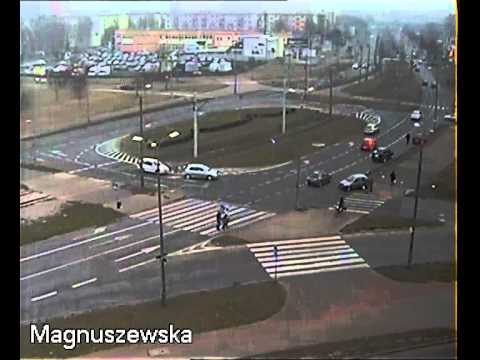Wypadek na skrzyżowaniu al. Wojska Polskiego-Magnuszewska