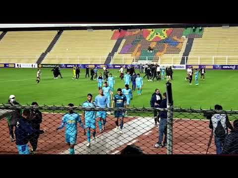 Jugadores de Bolívar fueron despedidos entre aplausos