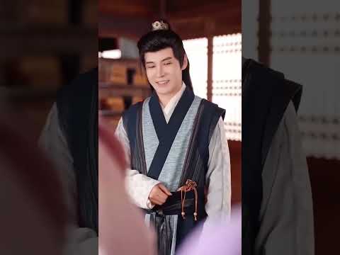 律师方原穿越女尊世界开局就要被卖为男妾，空城计劝退敌国，开超市练兵在女尊世界上高位《穿進女尊世界後我成了香餑餑》(Hot Property in a Matriarchal World) | 劇夢空間