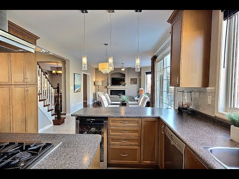 72 Glazebrook Crescent Cambridge Ontario