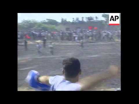 Cyprus - Greek and Turkish Cypriots clash