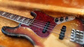 Video thumbnail for 1971 Fender Jazz Bass by williesguitars