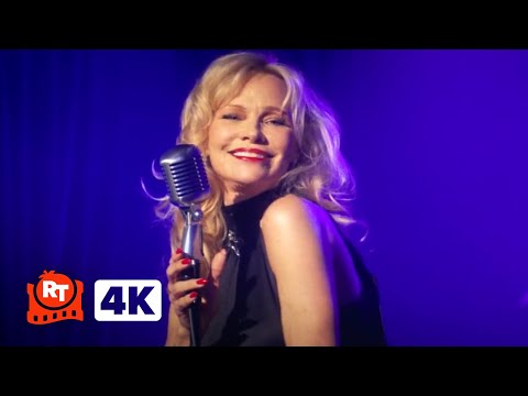 The Naked Gun (2025) 4K - HILARIOUS Pamela Anderson "Sings" Jazz | Movieclips