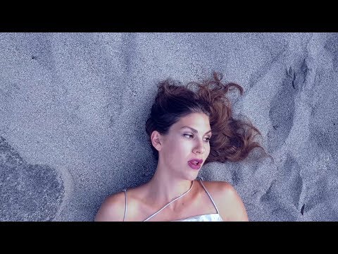 Debby van Dooren - PRAY (Official Video)