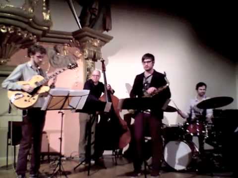 Alexander 'Sandi' Kuhn Group - 'The Ambiguity of Light' live