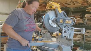 Compound Sliding Miter Saw Dewalt DW708 | Woodworking Equipment Basics