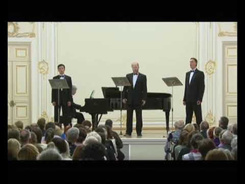 119. F. Schubert: Serenade. Vladimir Miller, basso profundo. Three Russian bass profundo. avi