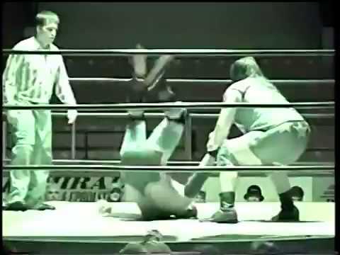 Custom Made Man vs Massive Damage - July 7th 2001