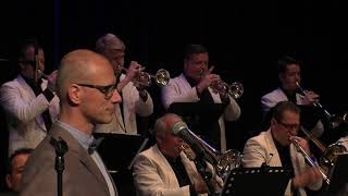 Big Band ’89 speelt September In The Rain