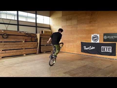 Episode 8  FM EXCLUSIVES with KIO HAYAKAWA