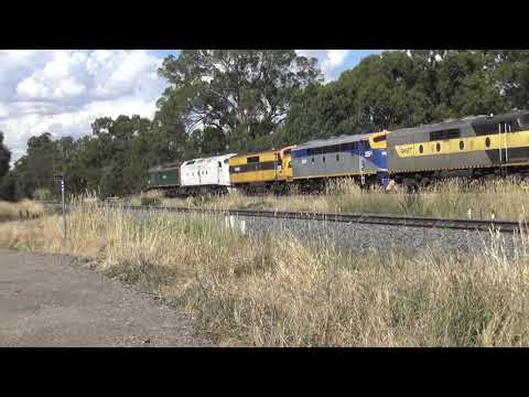 SSRs RL302 / CLF3 / GM22 / S311 & GM27 at Euroa North 31.12.2020 Running Bi Directional