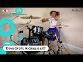 Nandi doet een drum-battle met een wereldberoemde drummer