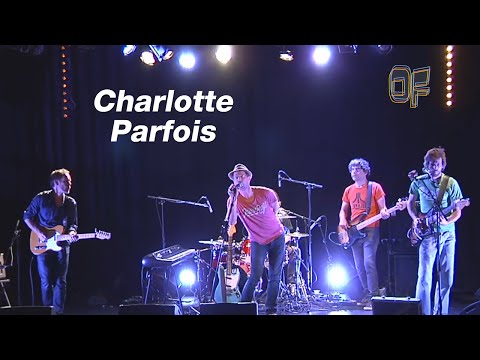 CHARLOTTE PARFOIS - Suisse : interview live et décalage