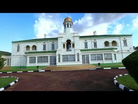 Vamos ao ANTIGO Palácio do Rei em Kampala Uganda (Lubiri)