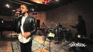 Mateo Performs &#39;How Good Is Your Love&#39; - Live Bytes