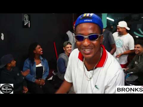 Mc Neguinho rj - Nike Na Blusa(Prévia de música nova 2020).