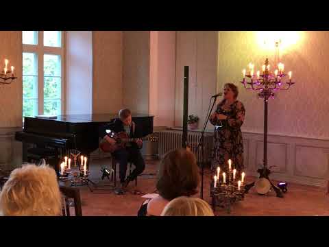 Hedvig Hanson "Romantiliselt" (H. Hanson/A. Alavainu)