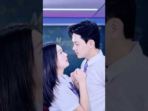 Pull and Push, Blush and Crush 👀💓 #linhchihihi #messyclassroom #schoolcrush #schooldrama