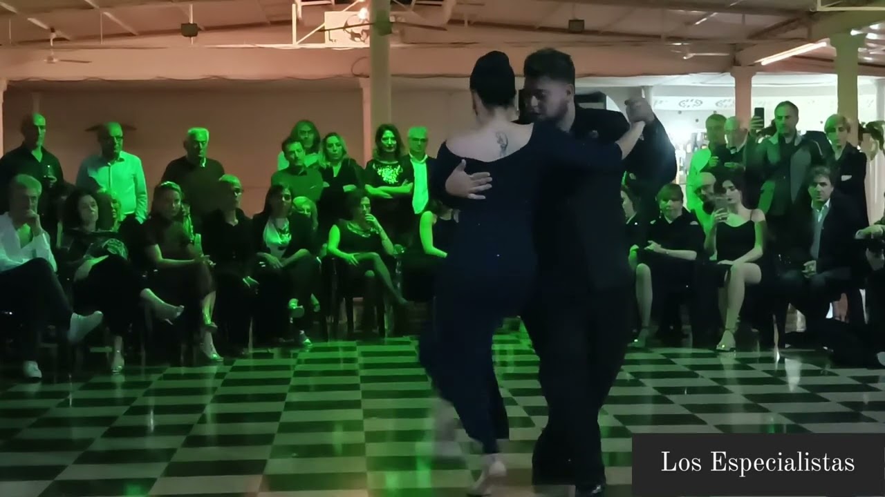 Seba Bolivar y Cynthia Palacios @ Salerno 21 ABRIL 2023  2/4