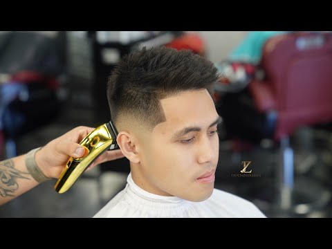 HOW TO CUT STRAIGHT HAIR!!!