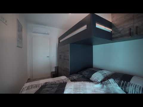 Penthouse direkt am Meer in Kroatien Sukosan