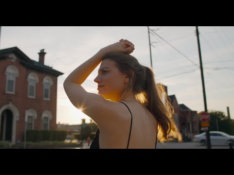 Heather Batchelor - ROLL WITH ME (Official Video)